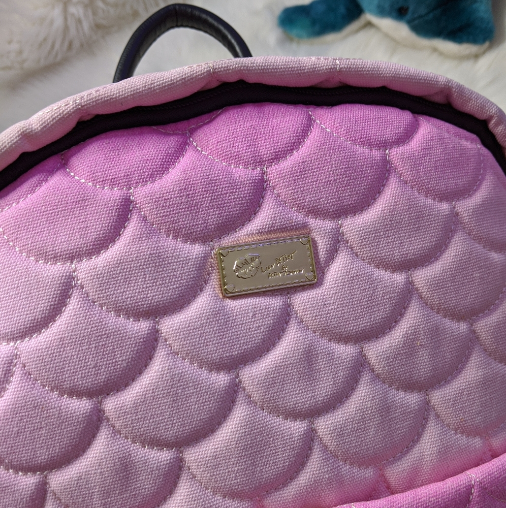 Betsey Johnson Pink Mermaid Scales Backpack Ombre - Picture 2 of 10